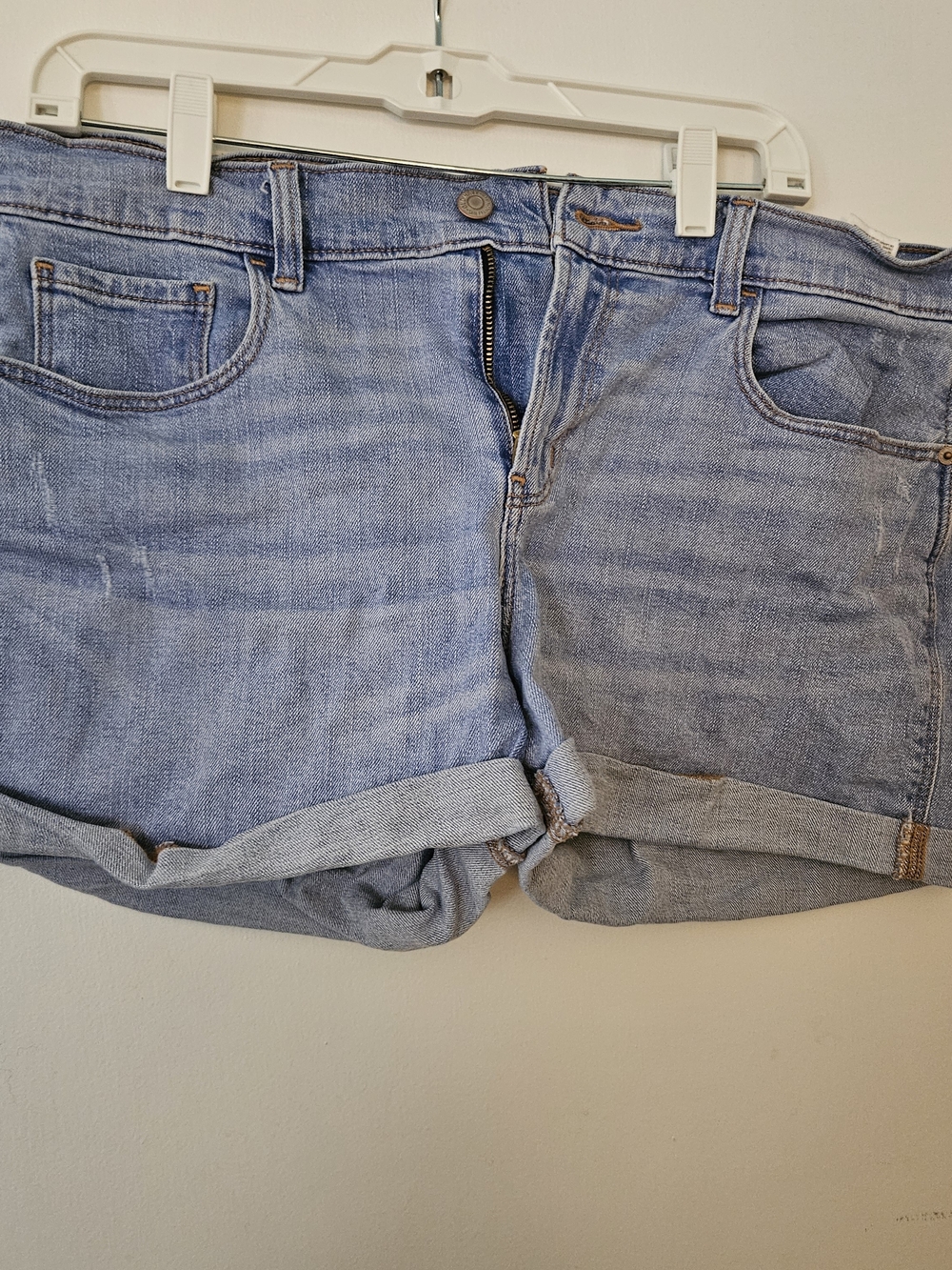 Old Navy Boyfriend Light Blue Denim Shorts